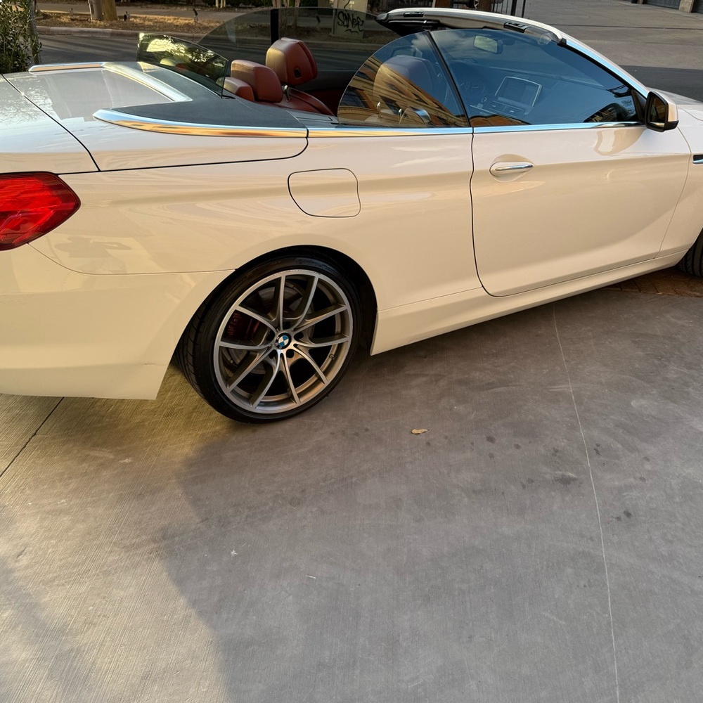 BMW White Car Audio Video GPS System